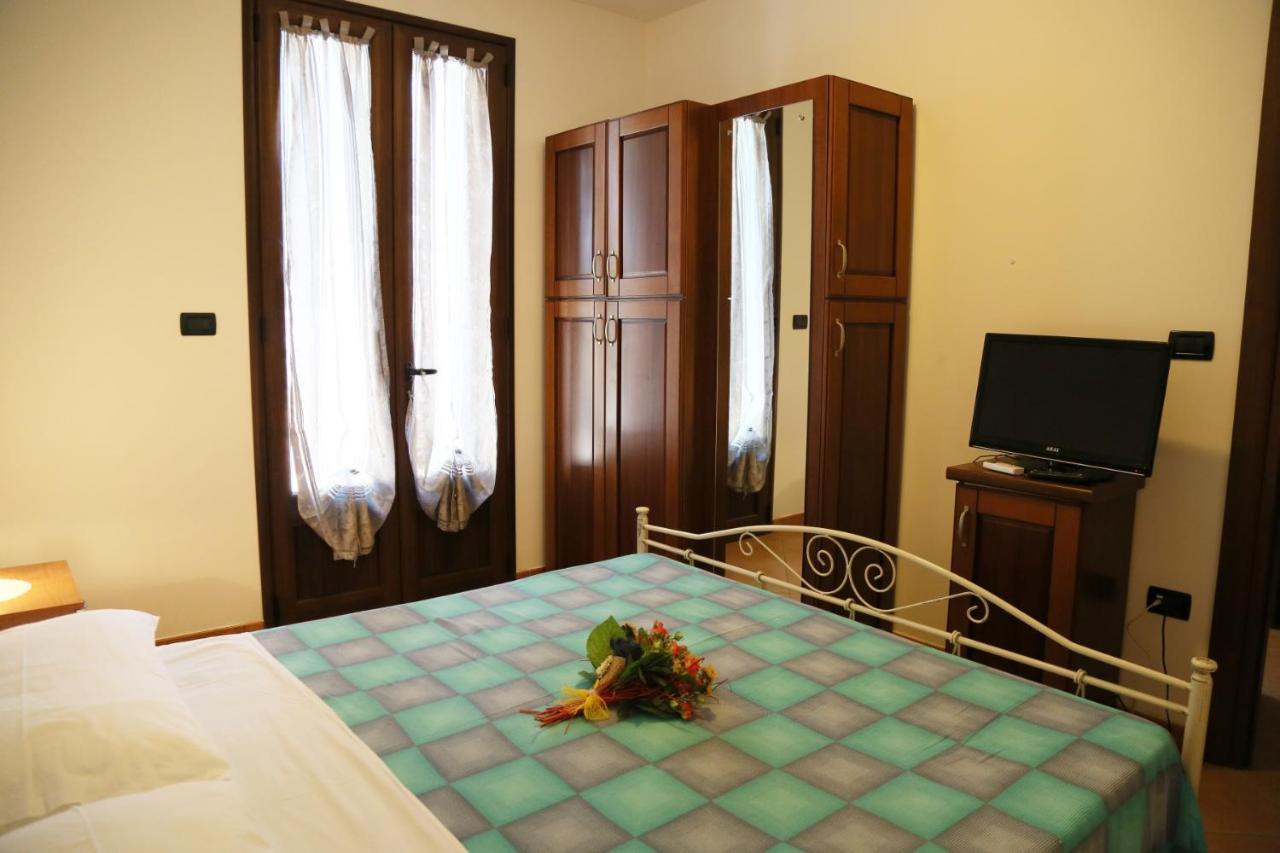 Damiavacanze Casa Vacanza Al Mare A Torre Vado Daire Dış mekan fotoğraf